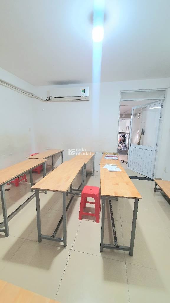 SIÊU PHẨM 5 TẦNG 2 HẺM XE HƠI TRƯỚC SAU. CÓ GARA OTO. CÓ CHỖ GẮN THANG MÁY.