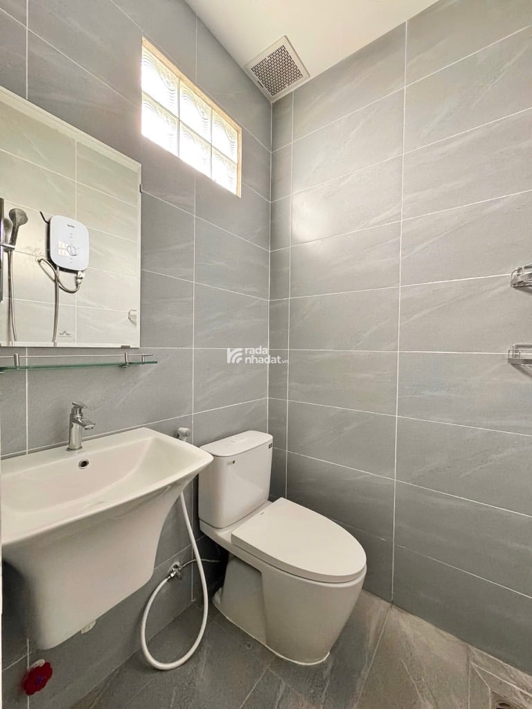 HẺM XE HƠI NGUYỄN SÚY, TÂN PHÚ, 142M2 DÒNG TIỀN 110TR, CÓ KC GIẢM 550TR CHỈ CÒN 24.8T TL TỐT