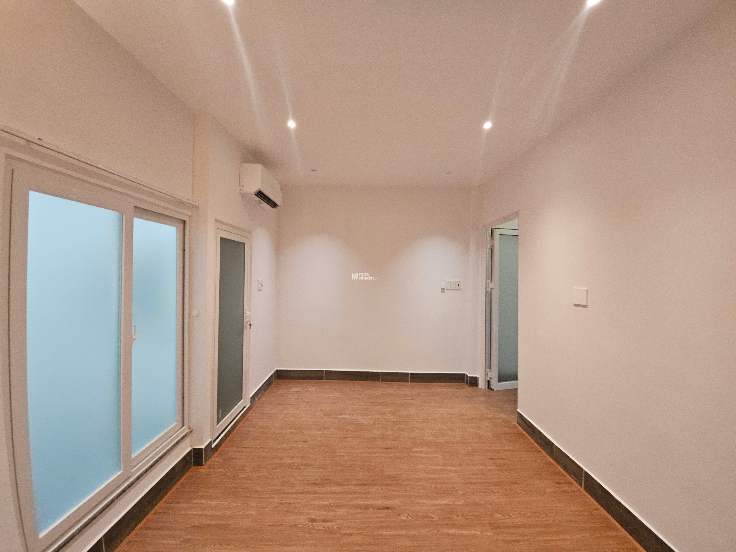 BÁN NHÀ HẺM XE HƠI NGUYỄN THIỆN THUẬT 55 MÉT VUÔNG GIÁ 16 TỶ - SẴN HĐT 38.5 tr/ Tháng