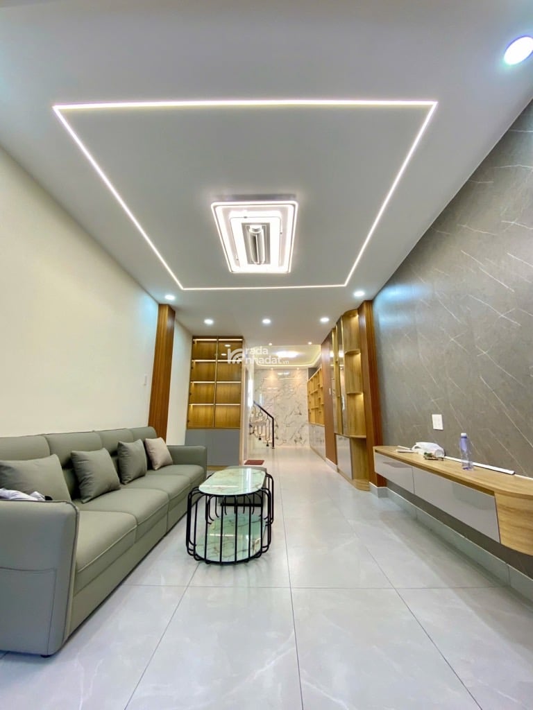 Bán nhà hẻm xe hơi Thạch Lam 3.5x14 trệt 3 lầu giá 6.4 tỷ TL 