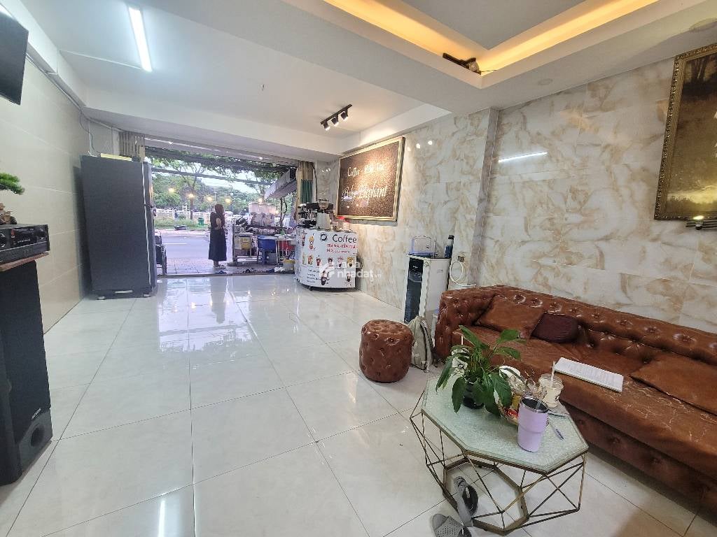 HẺM XE HƠI XÔ VIẾT NGHỆ TĨNH, BÌNH THẠNH, 4 TẦNG MỚI TINH Ở NGAY. GIẢM 350TR CHỈ CÒN 20T TL 