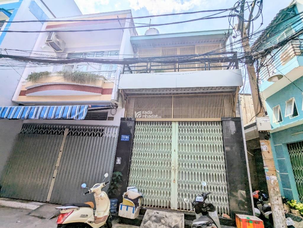 HẺM XE HƠI SÁT NHÀ, LẠC LONG QUÂN, TÂN BÌNH, 48M2 CÓ KC Ở NGAY. GIẢM 350TR CHỈ CÒN 6.3T TL 