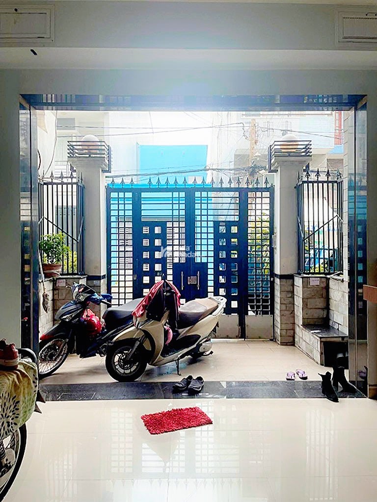 Bán nhà mặt tiền đường trần tấn tân sơn nhì