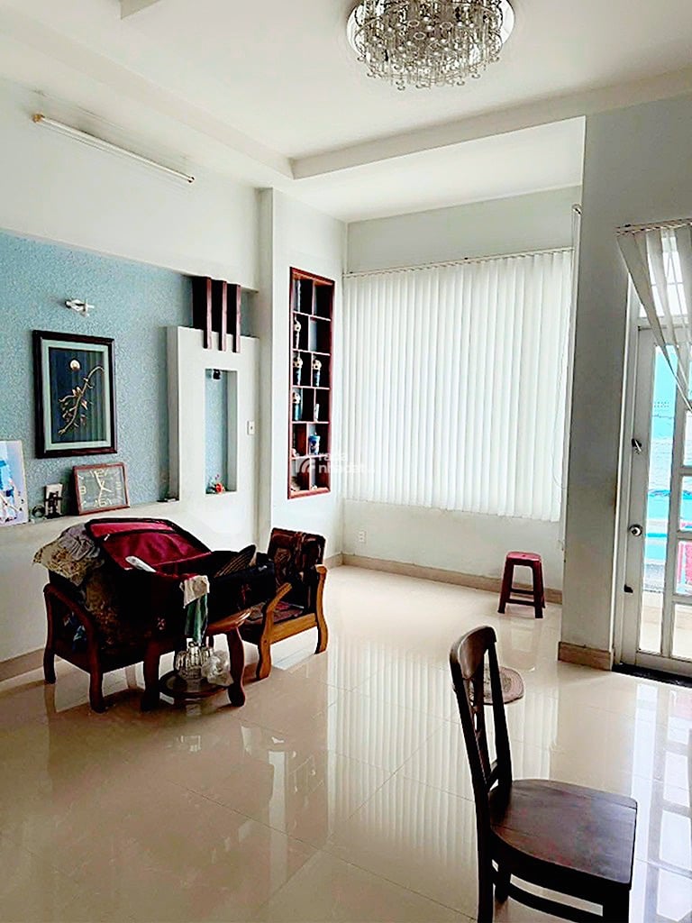 Bán nhà mặt tiền đường trần tấn tân sơn nhì