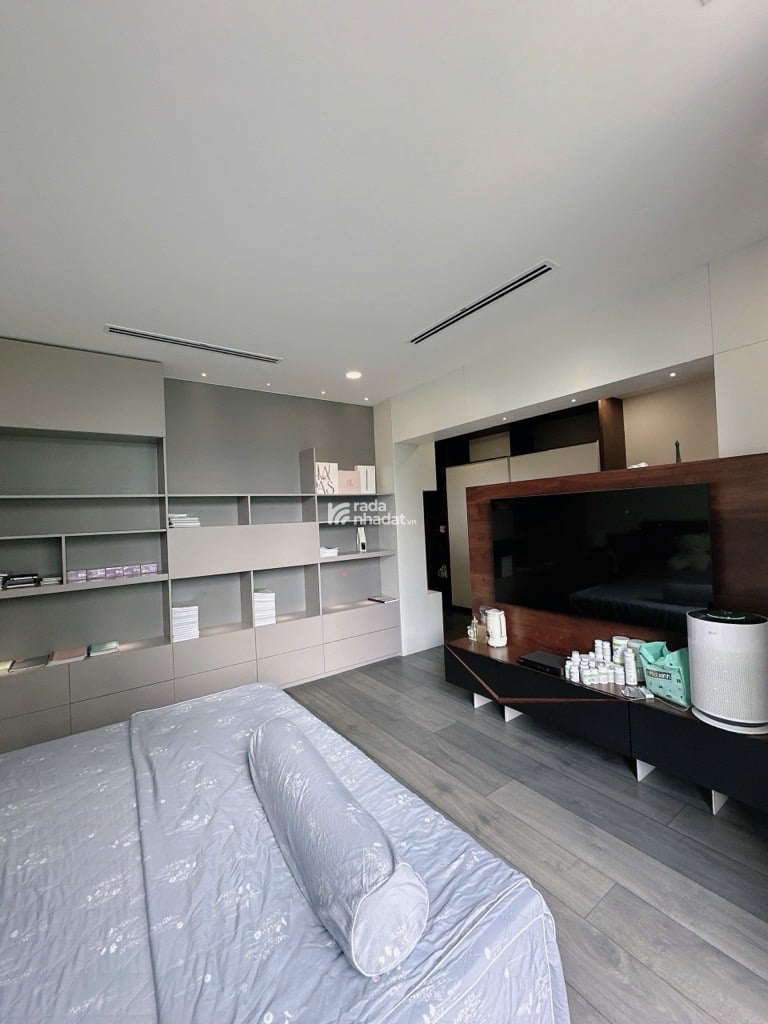 Biệt thự 4 tầng áp mái - biệt thự Nam Viên Phú Mỹ Hưng 