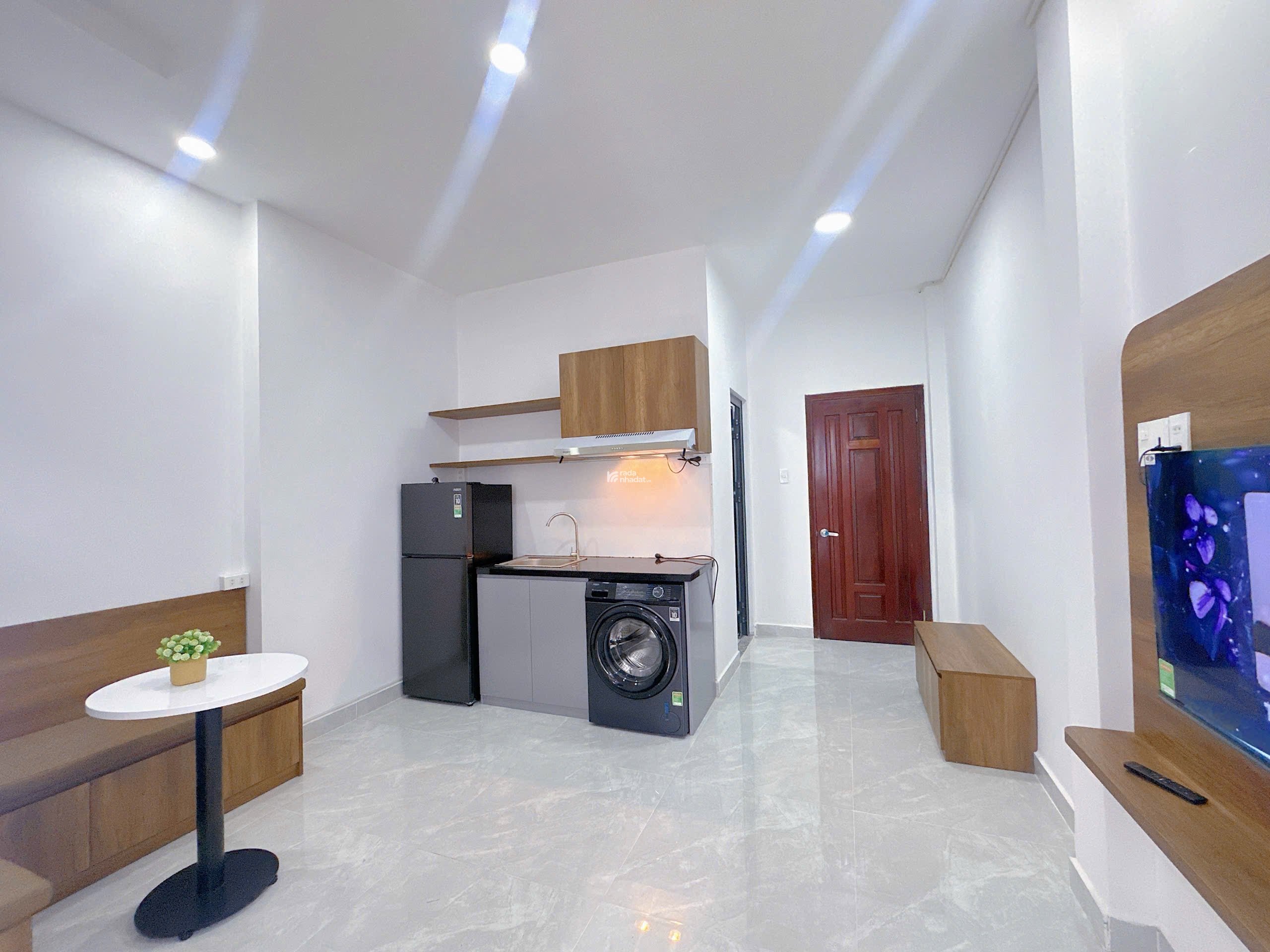 Khai Trương Căn Hộ 1 Phòng Ngủ Quận 10 Gần Vạn Hạnh Mall, Đại Học Kinh Tế