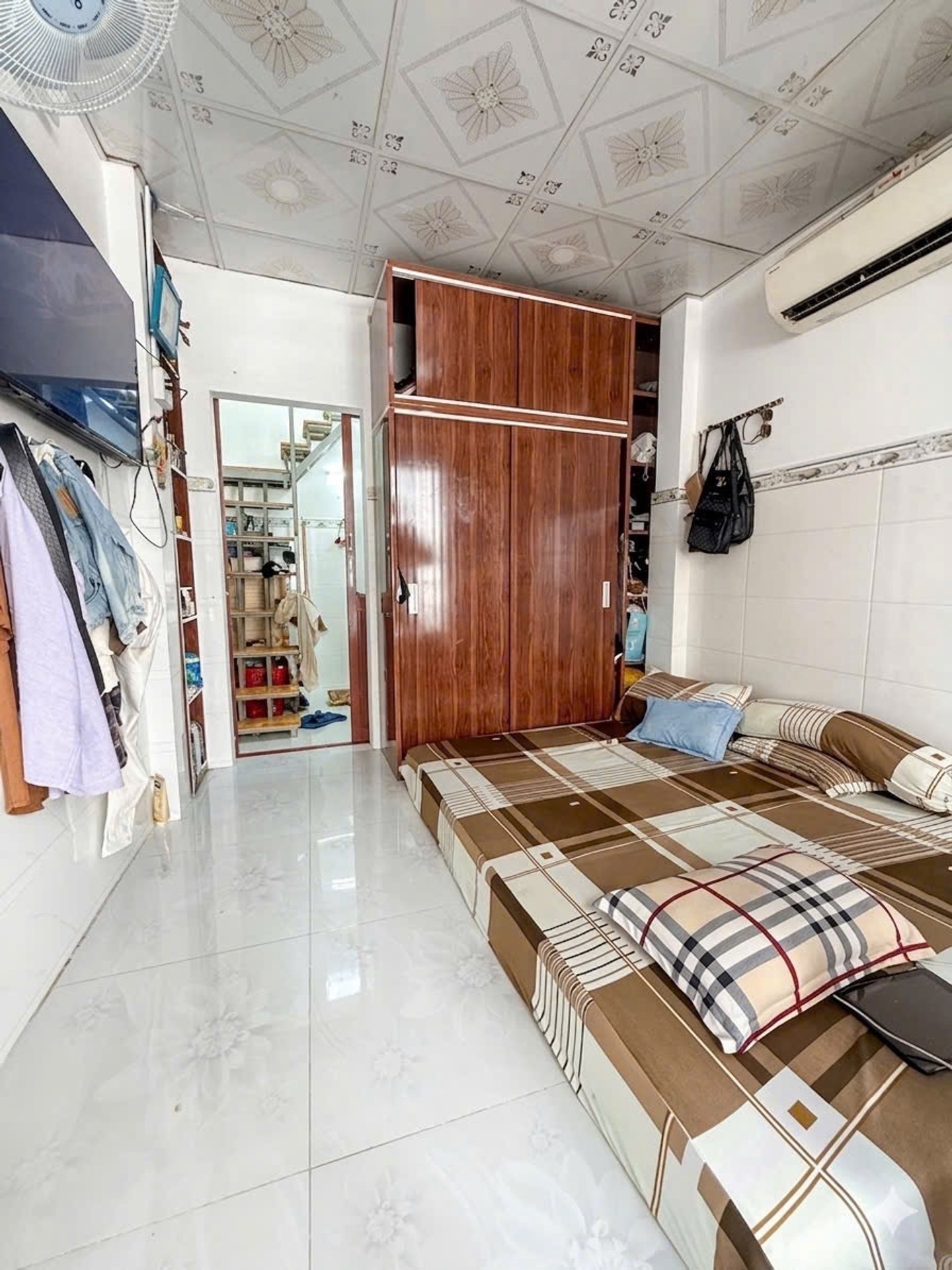 HẺM XE HƠI 5M NGUYỄN THƯỢNG HIỀN, BÌNH THẠNH, 104M2 DÒNG TIỀN LỚN. GIẢM 350TR CHỈ CÒN 3.2T 