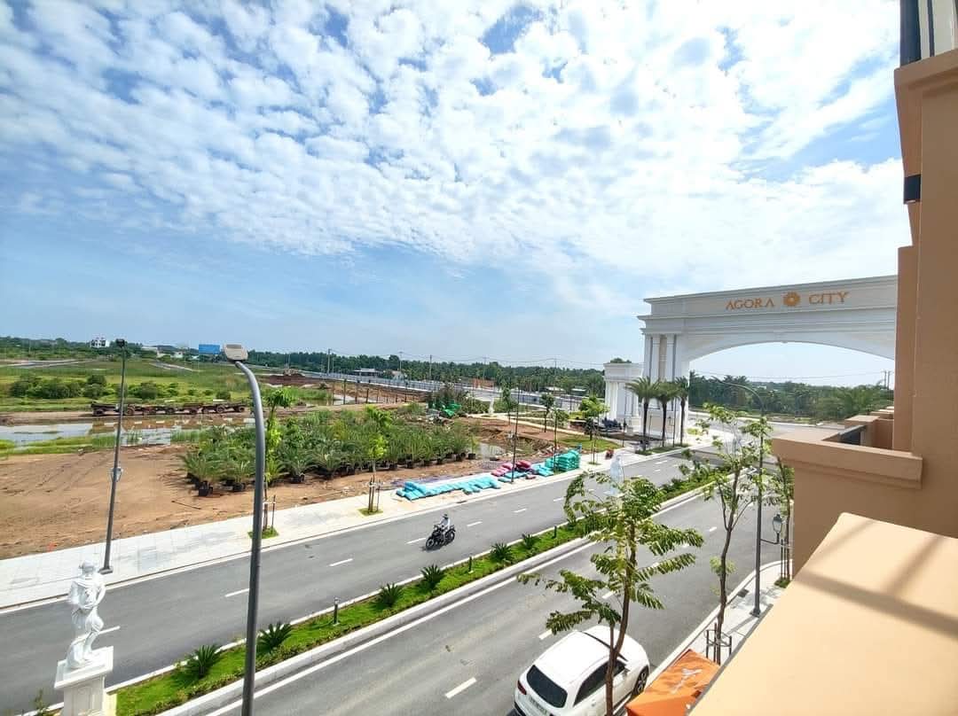 Bán đất nền Agora City ngay Trung Tâm Hành Chính Thủ Thừa Long An mặt tiền đường 818 shr trao tay 