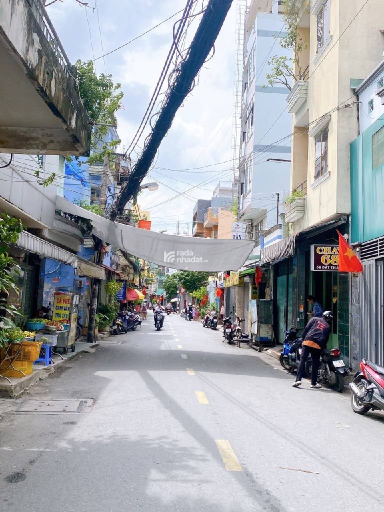 SÁT Q10, MTKD ĐẤT THÁNH, TÂN BÌNH, 35M2 TIỆN CẢI TẠO MỚI. GIẢM 350TR CHỈ 8.5T TL 