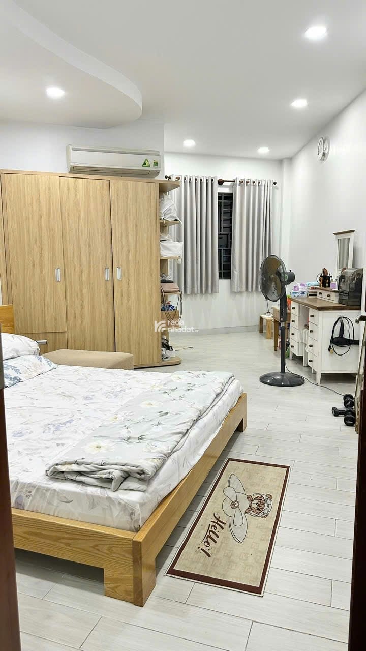 1 CĂN RA MẶT TIỀN - ĐƯỜNG 3/2- Q.11- 5 TẦNG -  65M2-  12 TỶ 5