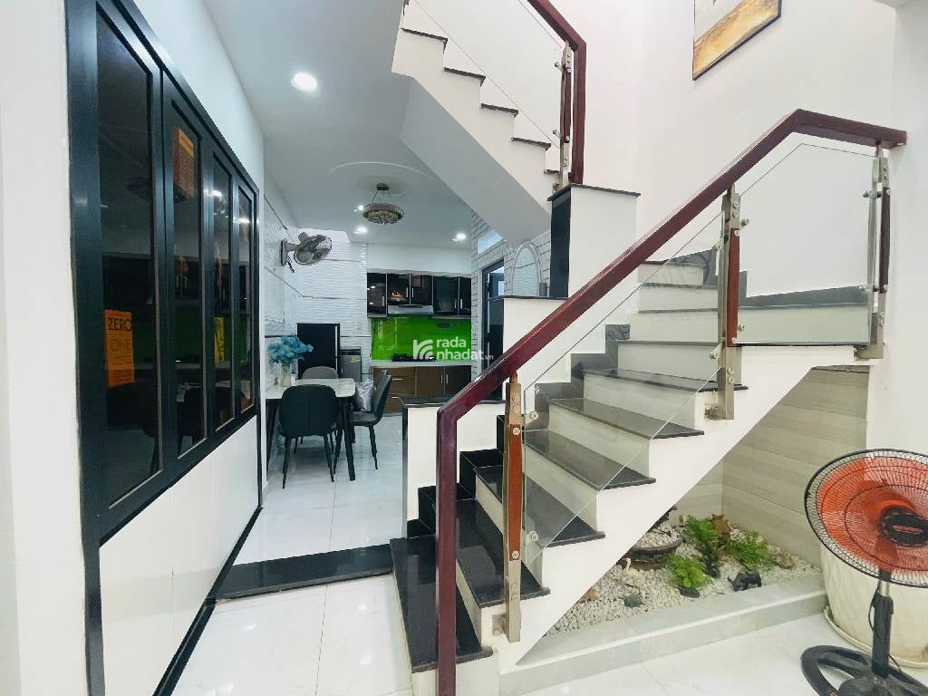 chính chủ gấp bán nhà 2 tầng, gấp gấp lắm rồi