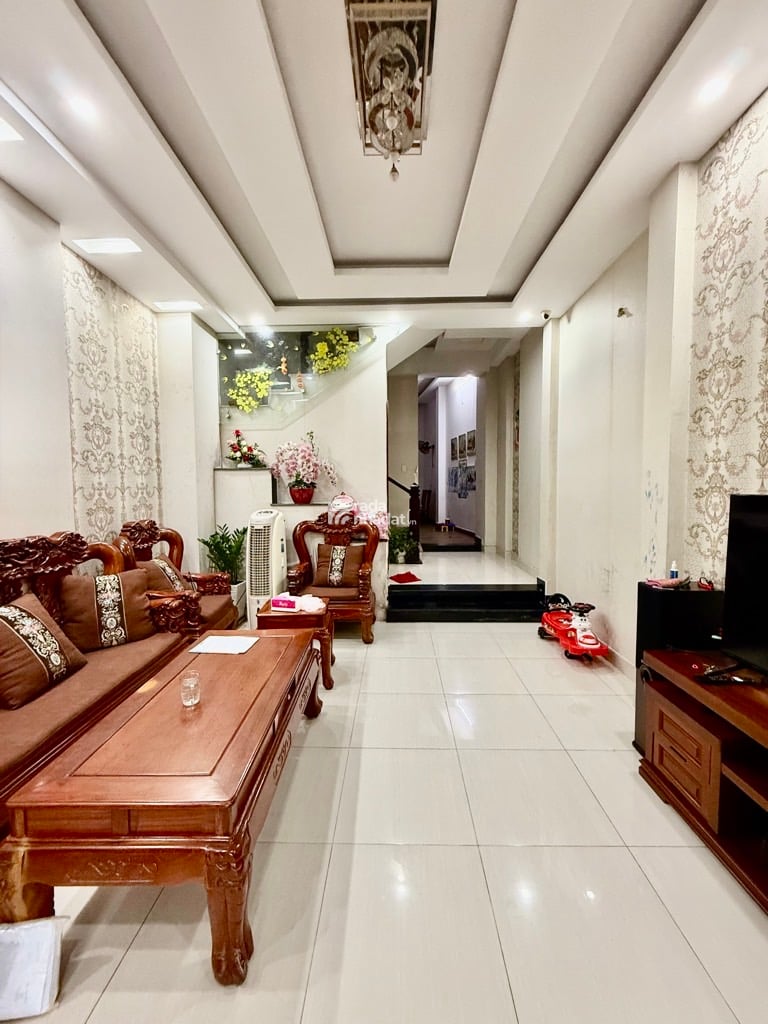 NHÀ ĐẸP 3 TẦNG (4.8/5x18) - HẺM XE HƠI ĐỖ CỬA - NỞ HẬU ĐẦY TÀI LỘC - NGAY AEON MALL TÂN PHÚ