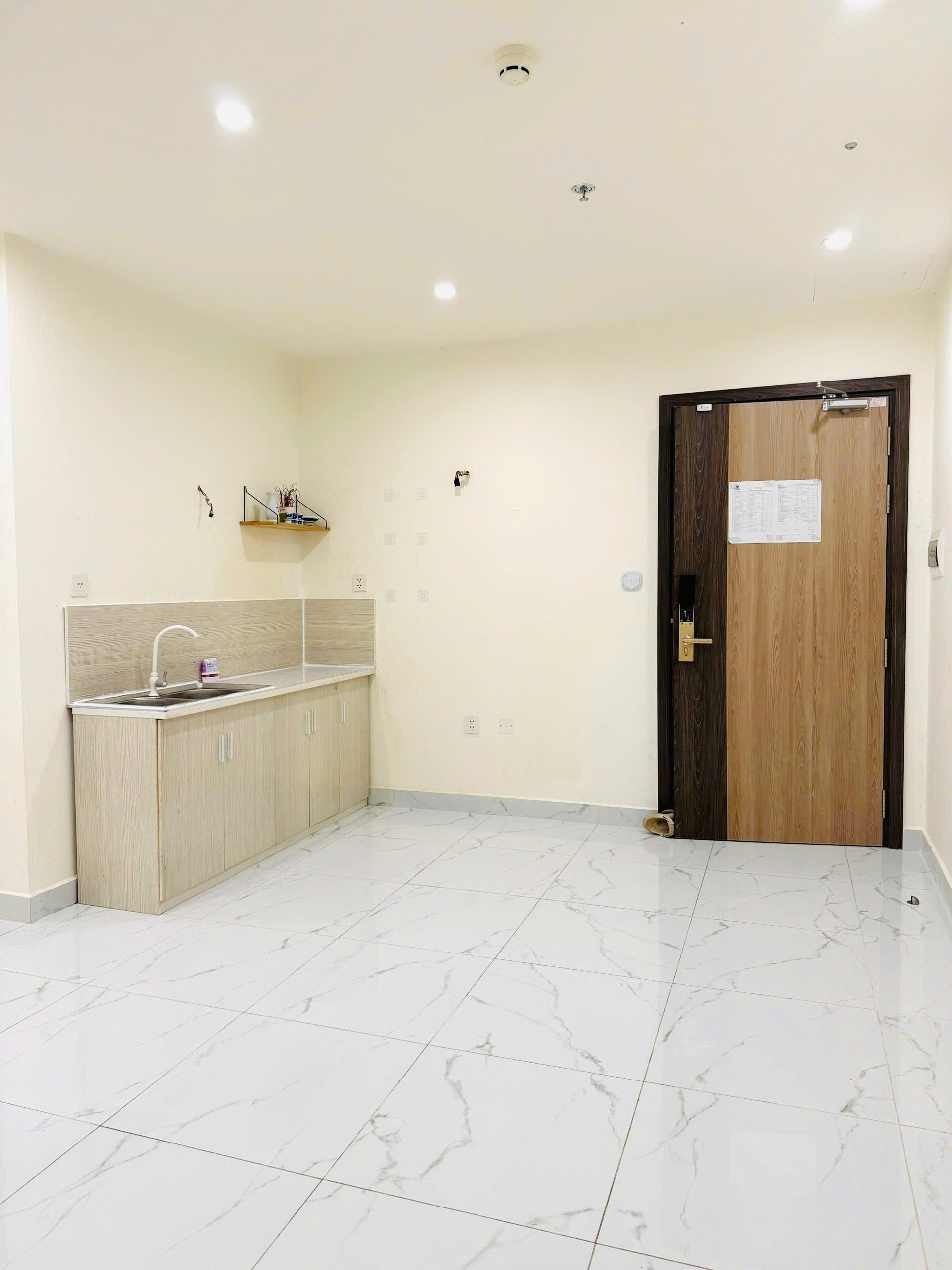 CẦN RA GẤP CĂN HỘ 1PN 47m GIÁ RẺ CHỈ 2ty850 VINHOMES GRAND PARK 512 NGUYỄN XIỂN P LONG BÌNH