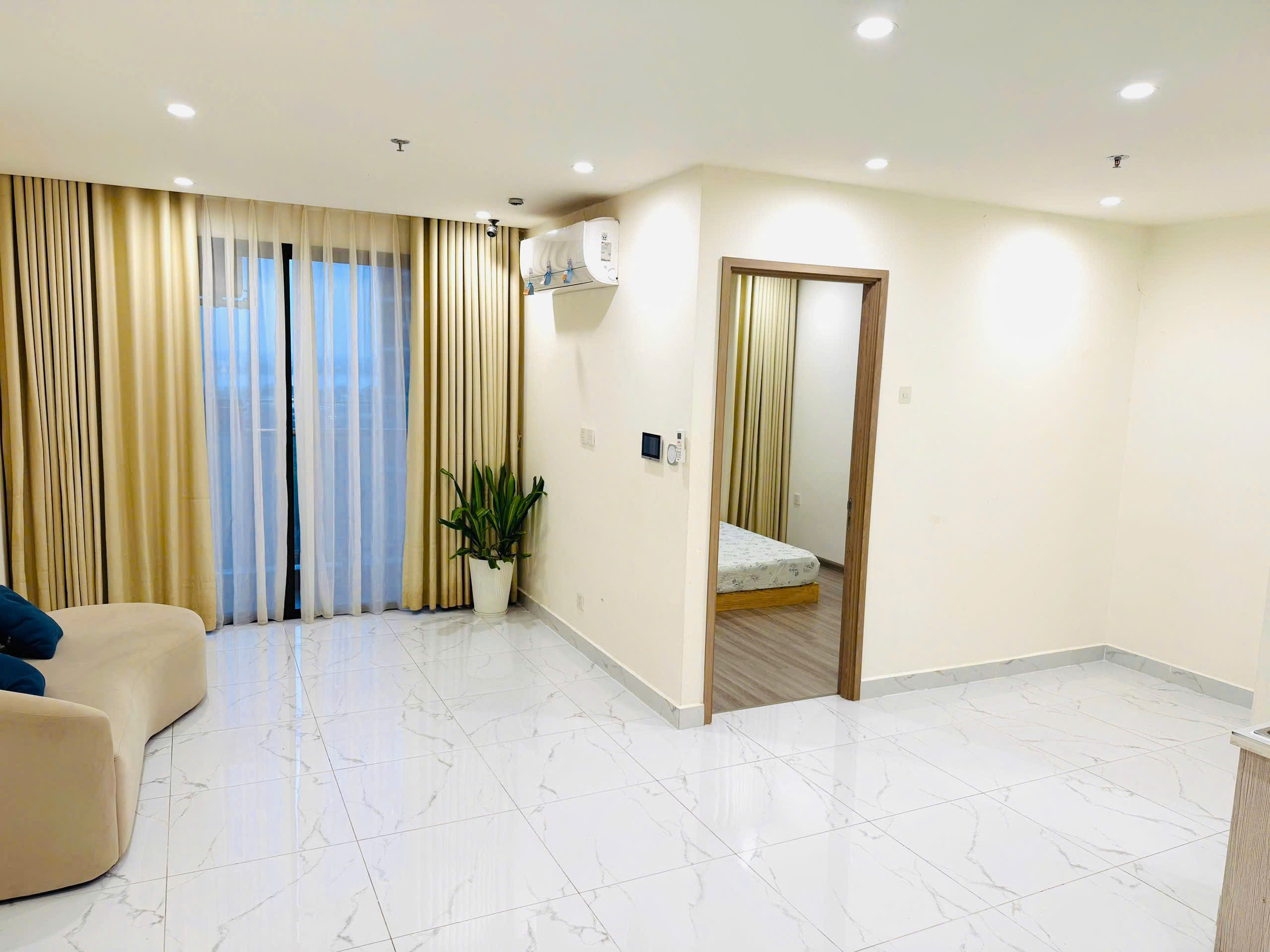 CẦN RA GẤP CĂN HỘ 1PN 47m GIÁ RẺ CHỈ 2ty850 VINHOMES GRAND PARK 512 NGUYỄN XIỂN P LONG BÌNH