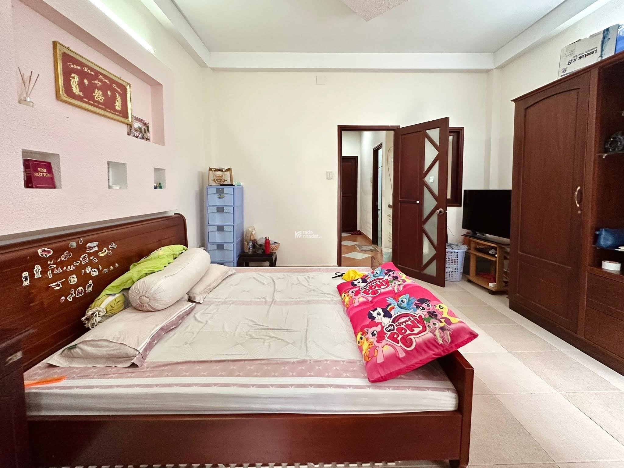 NGUYỄN TRÃI -  QUẬN 1 - PHƯỜNG NGUYỄN CƯ TRINH