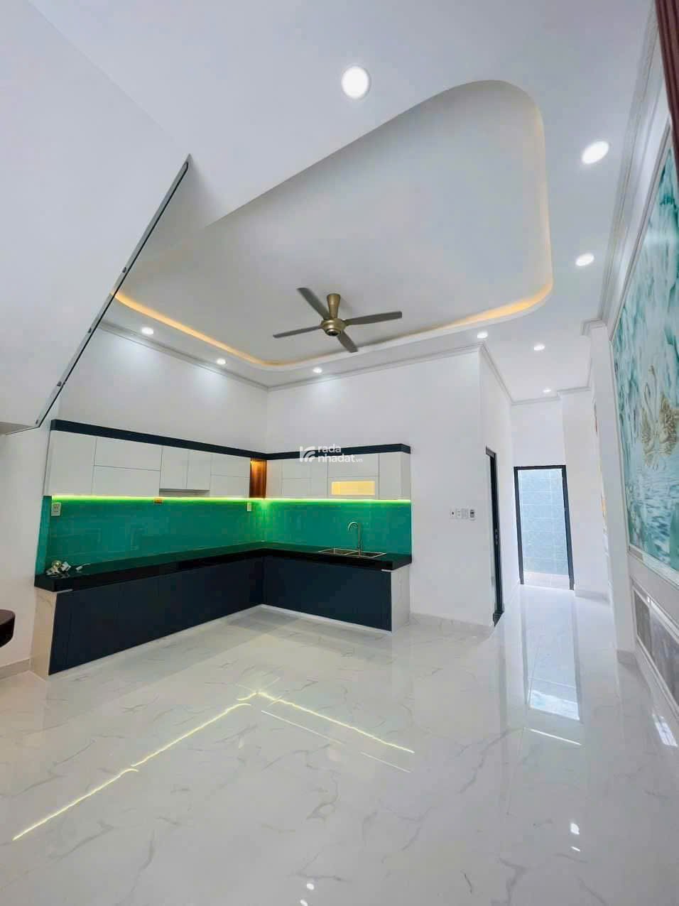 Bán nhà ngay Phan Văn Hân, Bình Thạnh. Giá: 3 tỷ 019tr/ dt 62m2, sổ hồng riêng, đường ô tô