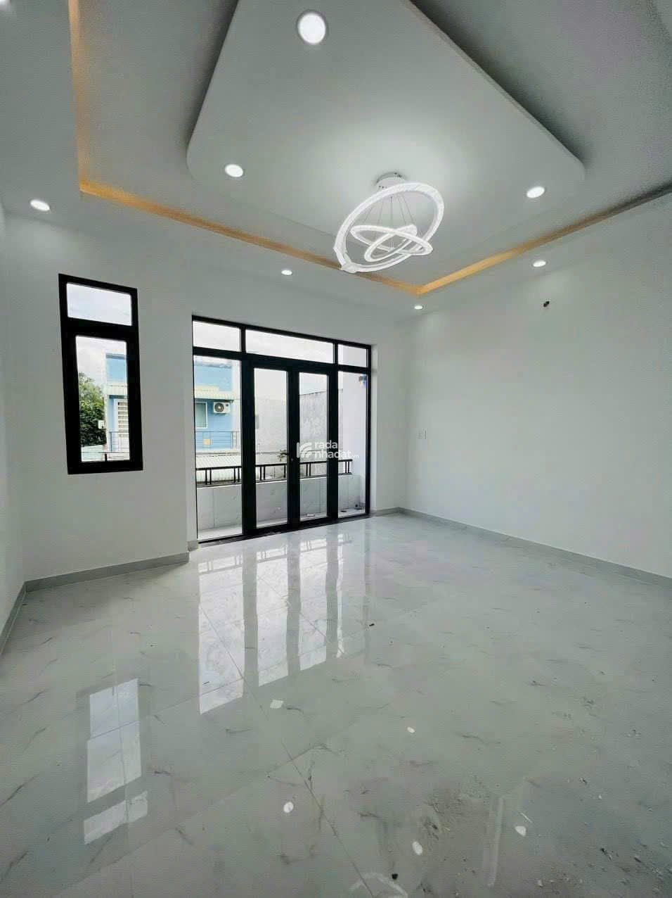 Bán nhà ngay Phan Văn Hân, Bình Thạnh. Giá: 3 tỷ 019tr/ dt 62m2, sổ hồng riêng, đường ô tô