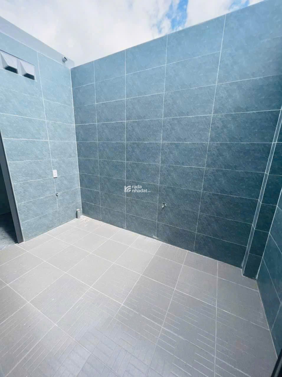 Bán nhà ngay Phan Văn Hân, Bình Thạnh. Giá: 3 tỷ 019tr/ dt 62m2, sổ hồng riêng, đường ô tô