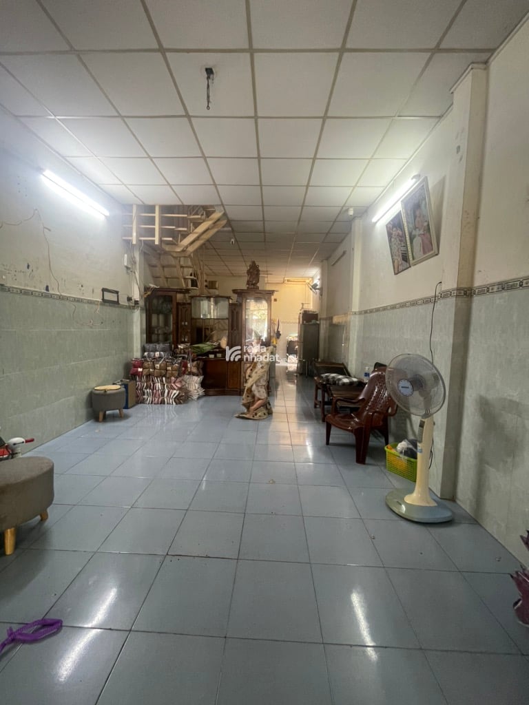 CHỦ GẤP BÁN GIẢM THÊM 100 TR  - NHÀ VỊ TRÍ ĐẸP BÌNH TÂN - 66M2 - CHỈ CÒN 5.3 TỶ 