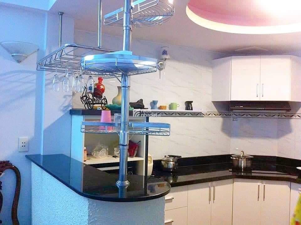 Mini Villa Phú Nhuận ,5 tầng , nội thất sang xịn, thu nhập sẵn 19tr/tháng!
