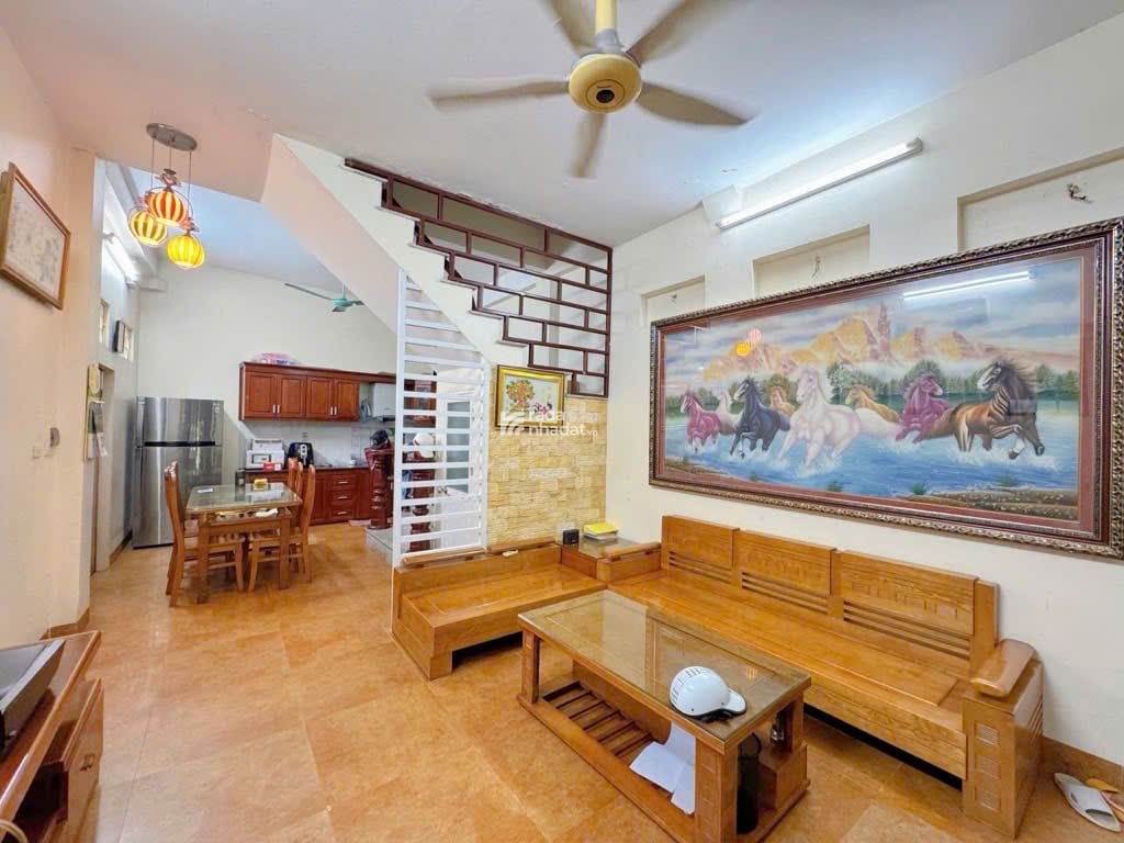 Cực hiếm lô góc Hoàng Hoa Thám gần phố ngõ thông kinh doanh 50m2 x 4 tầng hơn 11 tỷ