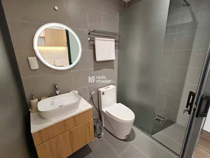 8 TỶ SỞ HỮU NHÀ MỚI 5 TẦNG NGAY TT Q1. 6 PHÒNG  5WC