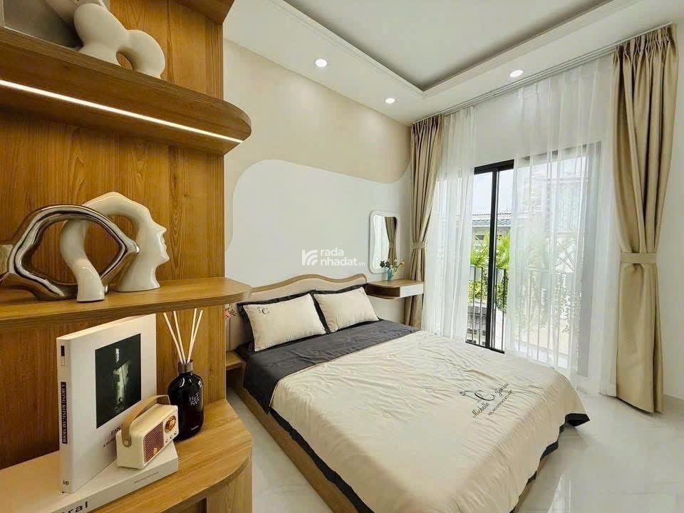 Chủ cần bán gấp SHR căn 51m2 giá 2 tỷ 500 triệu đường Phan Văn Trị , phường 11 , quận Bình Thạnh