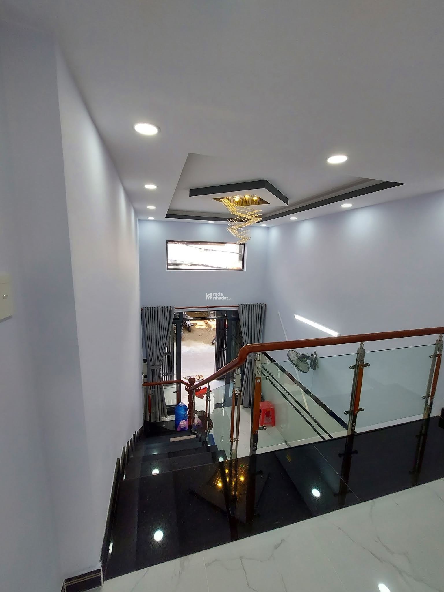 Nhà đẹp giá rẻ Phạm Thế Hiển Phường 7 Quận 8 DT 53.4m2 giá 4tỷ690tr. Sổ hồng riêng