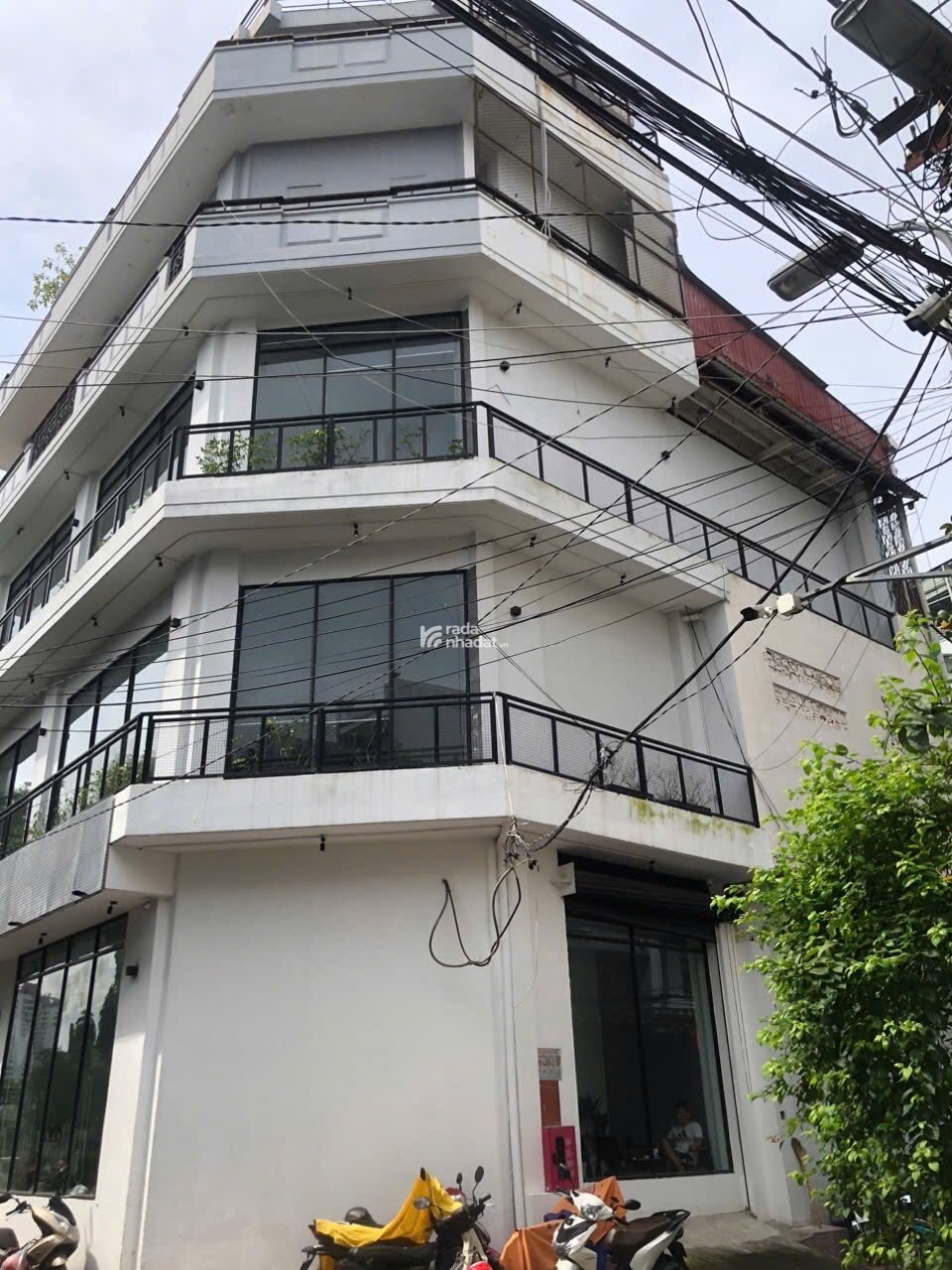 BÁN GẤP TÒA NHÀ GÓC 3MT_VỊ TRÍ VÀNG MT LỮ GIA, TRUNG TÂM Q.11_DT: 14x20m_5 TẦNG_GIÁ 150 TỶ TL