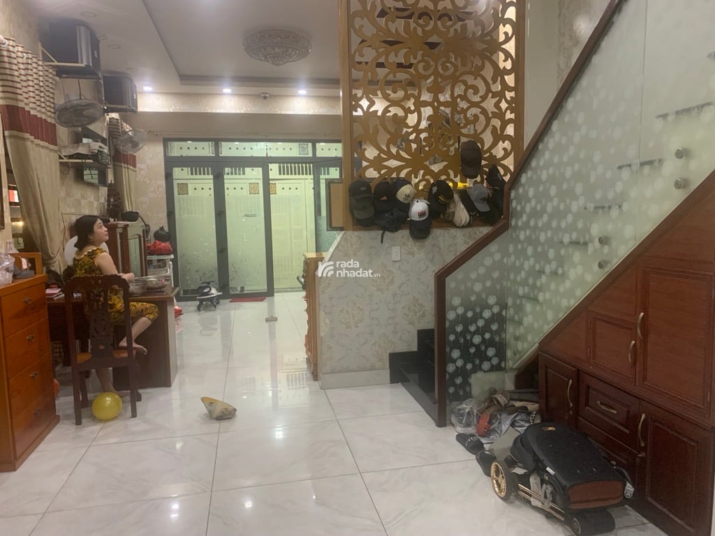 MẶT TIỀN LÔ GÓC KINH DOANH TUYỆT VỜI, 4 TẦNG, BT SÔNG ĐÀ, 5X21, CHỈ 18,7 TỶ.