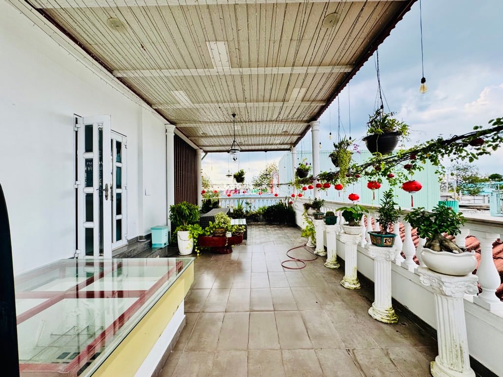 Bán biệt thự Mặt tiền khu Tên Lửa - 9 x 20 x 4 tầng đẳng cấp , sang trọng, đáng sở hữu ngay