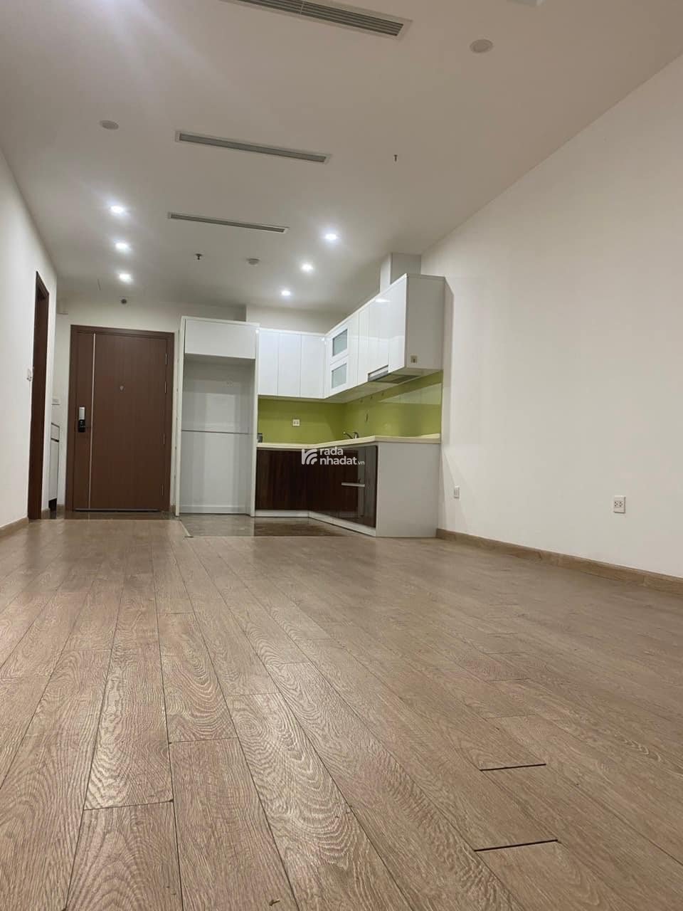 BÁN CĂN 3PN RẺ NHẤT TÒA FLORENCE 85m2. Sẵn sổ full đồ đẹp view thoáng LH 0946 827 ***
