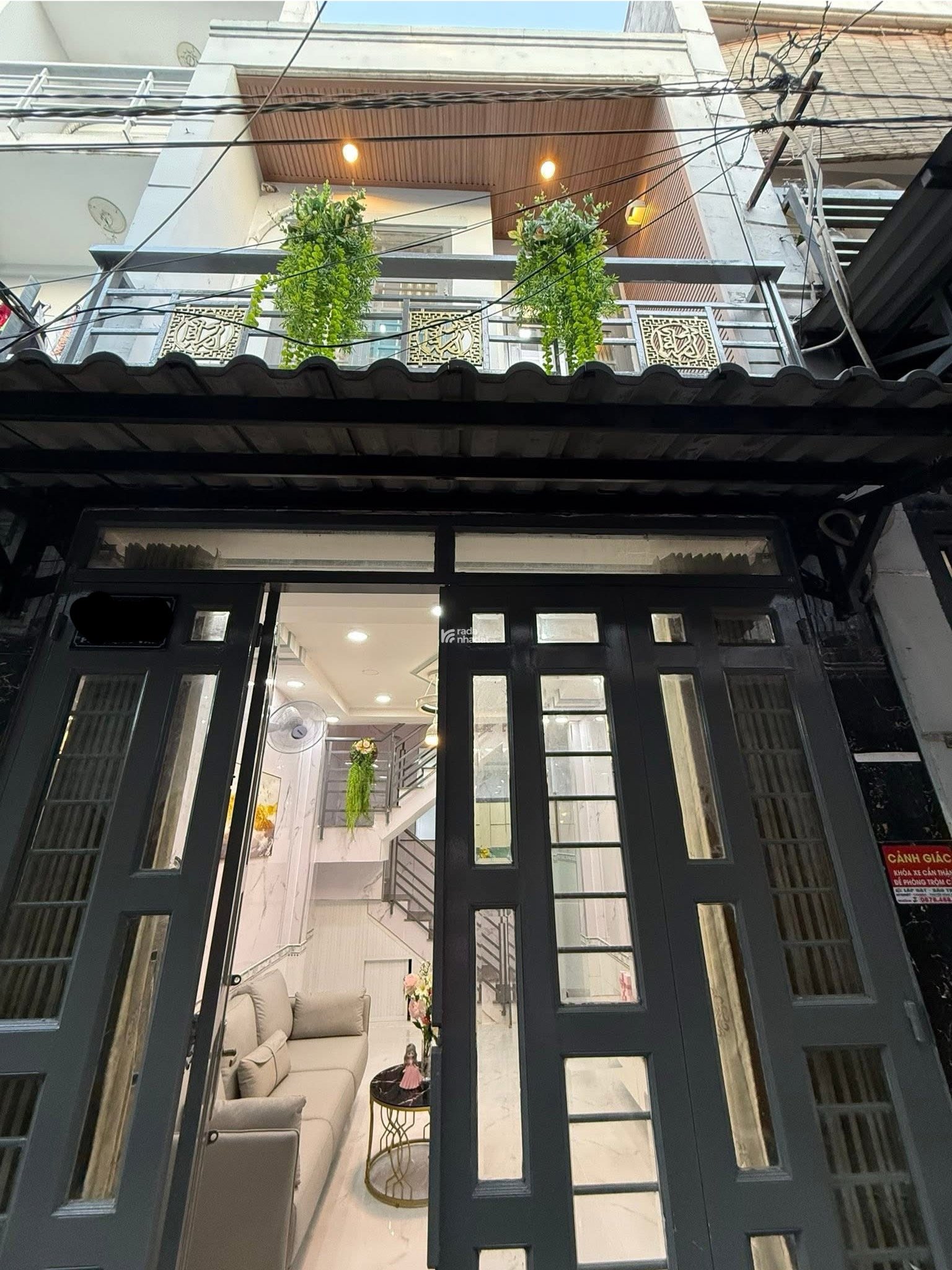 Bán gấp nhà Phan Xích Long, phường 2, Phú Nhuận 50m2 sẵn SHR sang tên ngay