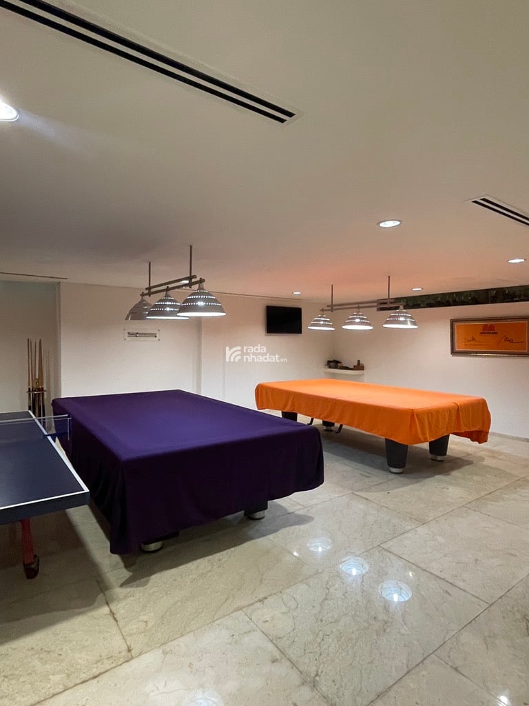 BIỆT PHỦ SIÊU ĐẸP - VỊ TRÍ ĐẮT ĐỊA NHẤT CỦA PHƯỜNG 4 - SANG - VIEW CÔNG VIÊN - NGANG 36M - 750M2