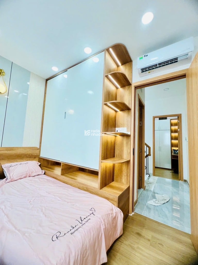 HẺM XE HƠI TỐNG VĂN HÊN, TÂN BÌNH, 26M2 CÓ KC Ở NGAY. GIẢM 350TR CHỈ CÒN 3.79T TL 