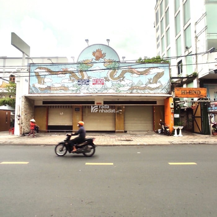 MẶT TIỀN NGÔ QUYỀN Q5 - DIỆN TÍCH KHỦNG - NỞ HẬU ĐẸP, 