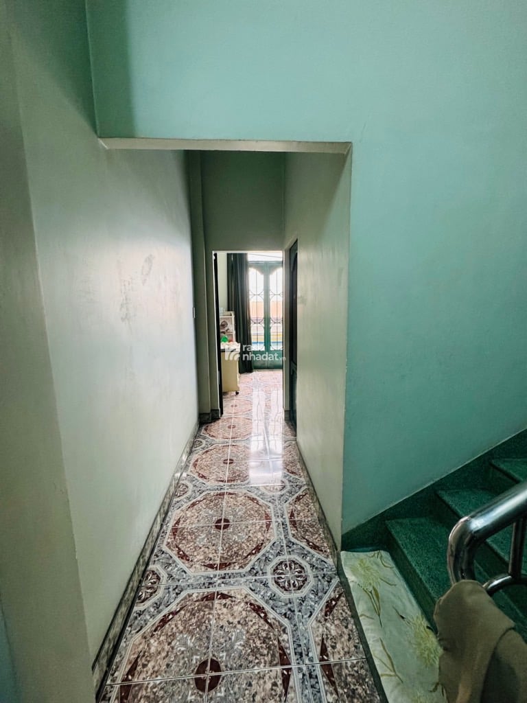 NHÀ 3 TẦNG - 54M2 (4.1x13.2) - 4PN - HẺM THÔNG Ô TÔ - GẦN SÂN BAY -  9 TỶ 600