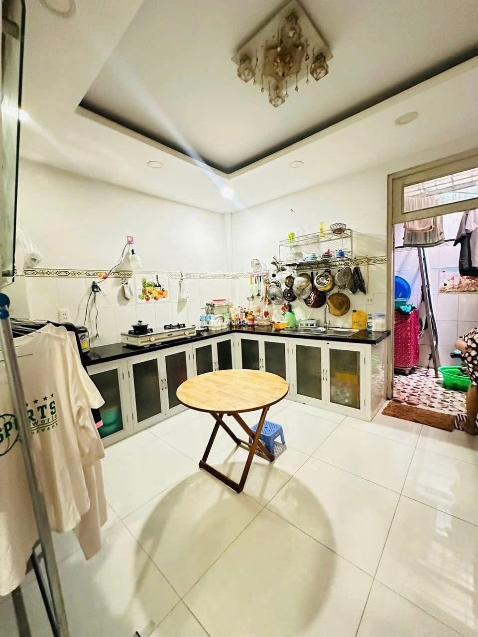 Bán nhà Hẻm xe hơi 2 lầu, 50m2 - Giá chỉ 3,55 TỶ ngay Bùi Hữu Nghĩa, P7, Quận 5, Sổ hồng riêng