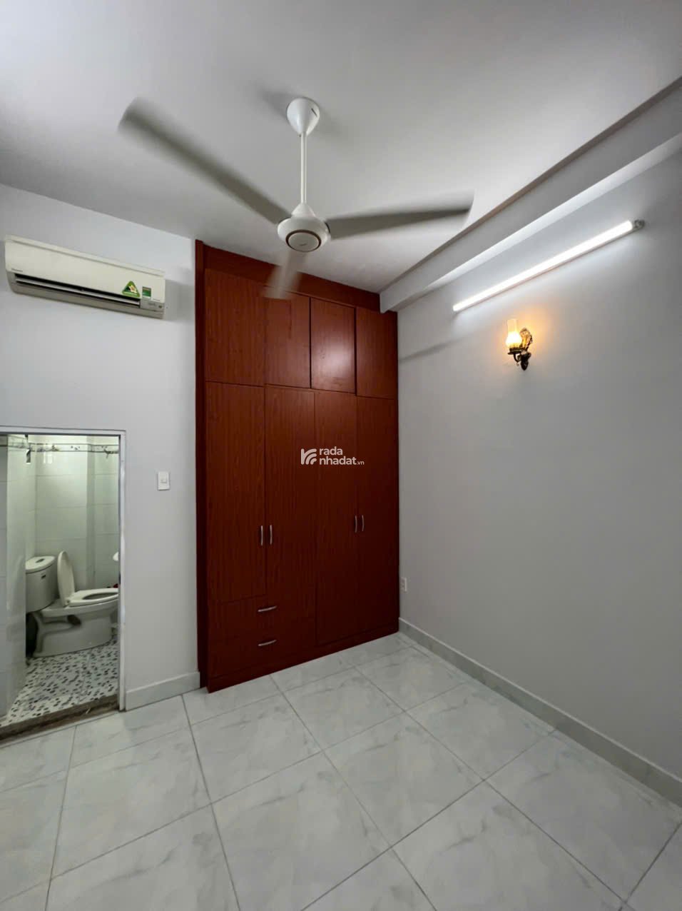 Nhà Mặt tiền đường Hồ Bá Kiện, Quận 10 - Deal hời để đầu tư mua bán
