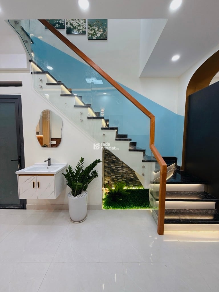 HẺM XE HƠI DƯƠNG VĂN DƯƠNG, TÂN PHÚ, CHUẨN 65M2 HIẾM CÓ. GIẢM 550TR CHỈ CÒN 6.4T TL TỐT