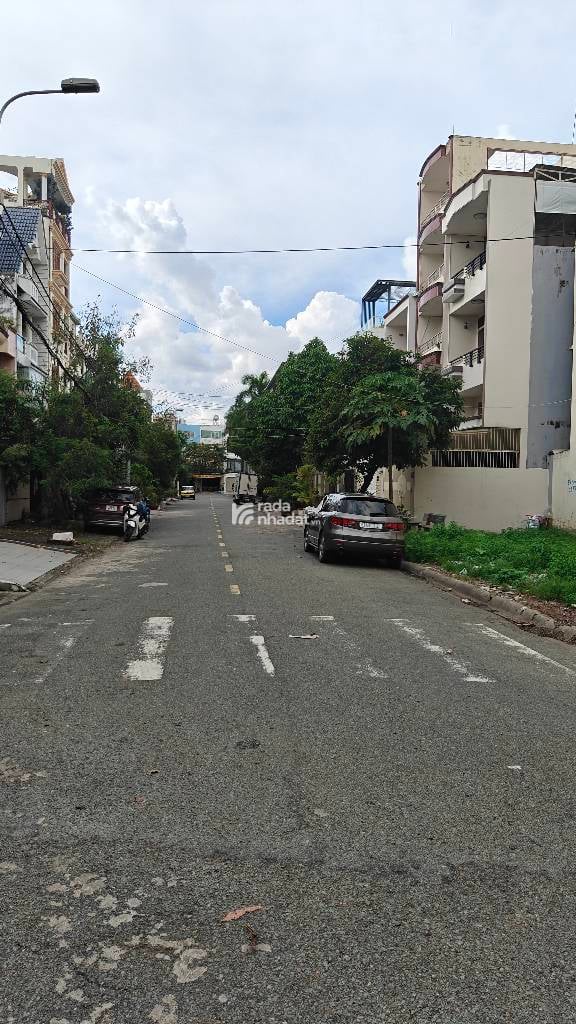  TRUNG TÂM BÌNH TÂN - NGANG CHUẨN 5M - XE HƠI SÁT NHÀ 