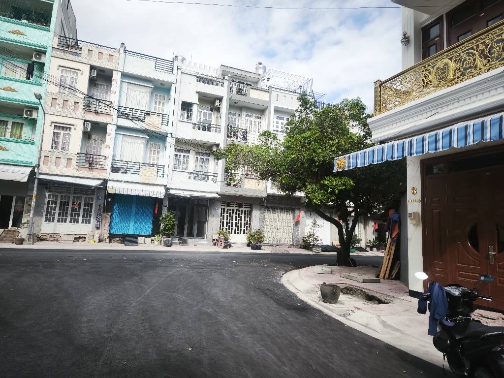 NHÀ 4 TẦNG - MẶT TIỀN ĐƯỜNG NHỰA 12M CÓ LỀ - CẠNH BÊN CÔNG VIÊN - KHU AN
