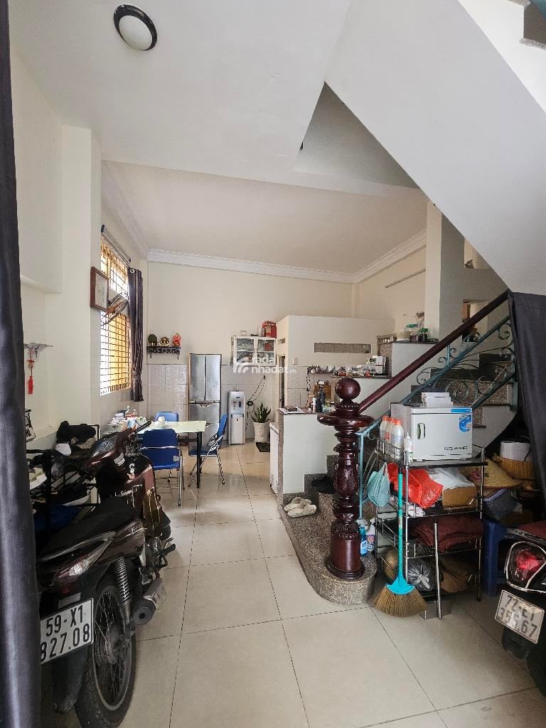 BÁN NHÀ BẠCH ĐẰNG 50M2 9.5 TỶ NỞ HẬU HẺM XE TẢI 8M KHU VIP SÁT SÂN BAY TÂN SƠN NHẤT