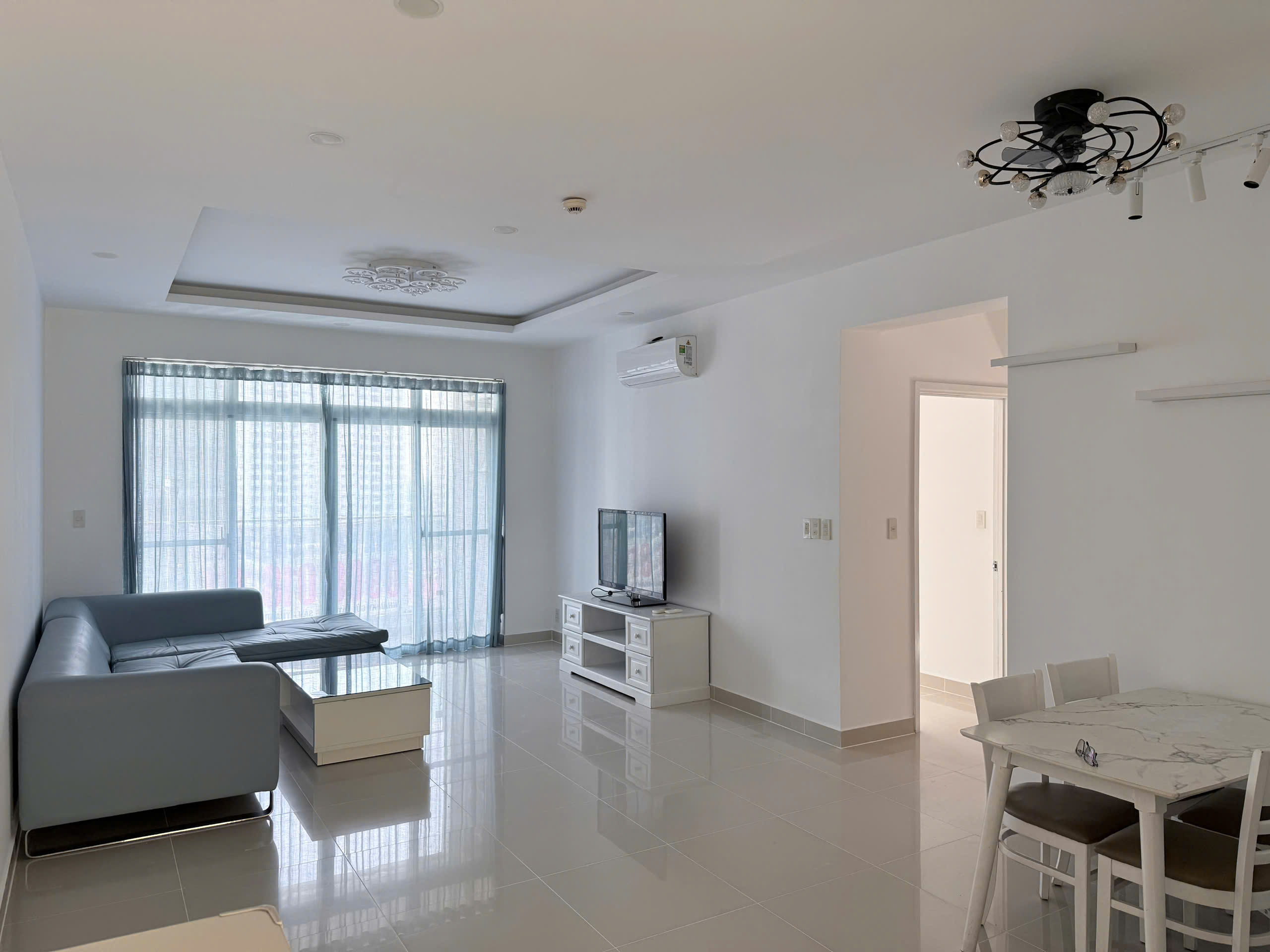 Bán căn hộ chung cư tại Riverside Residence, diện tích 85m2 căn góc hàng hiếm tại PMH TP. HCM