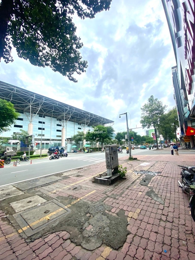 LÝ THƯỜNG KIỆT PHƯỜNG 14 QUẬN 10 DT: 6.2*20.5M- 65 TỶ