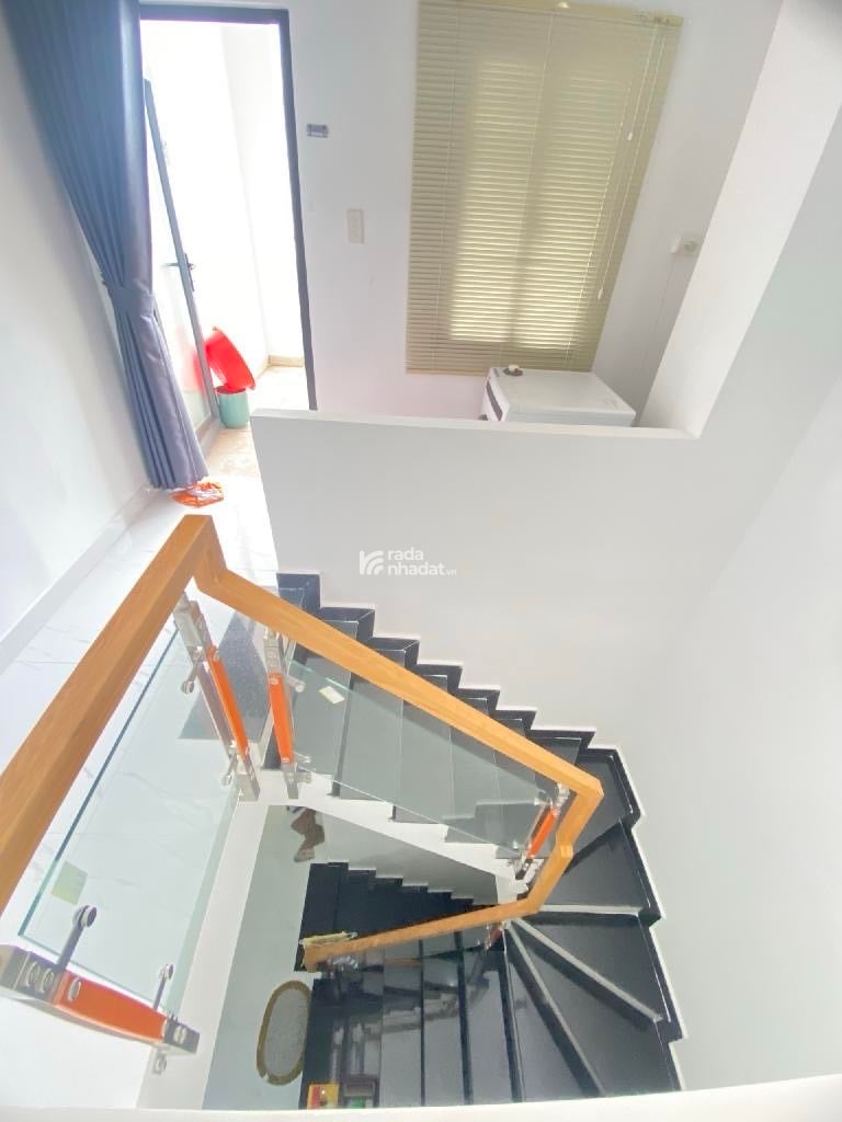 Nhà đẹp- giá tốt full nội thất 4 tầng