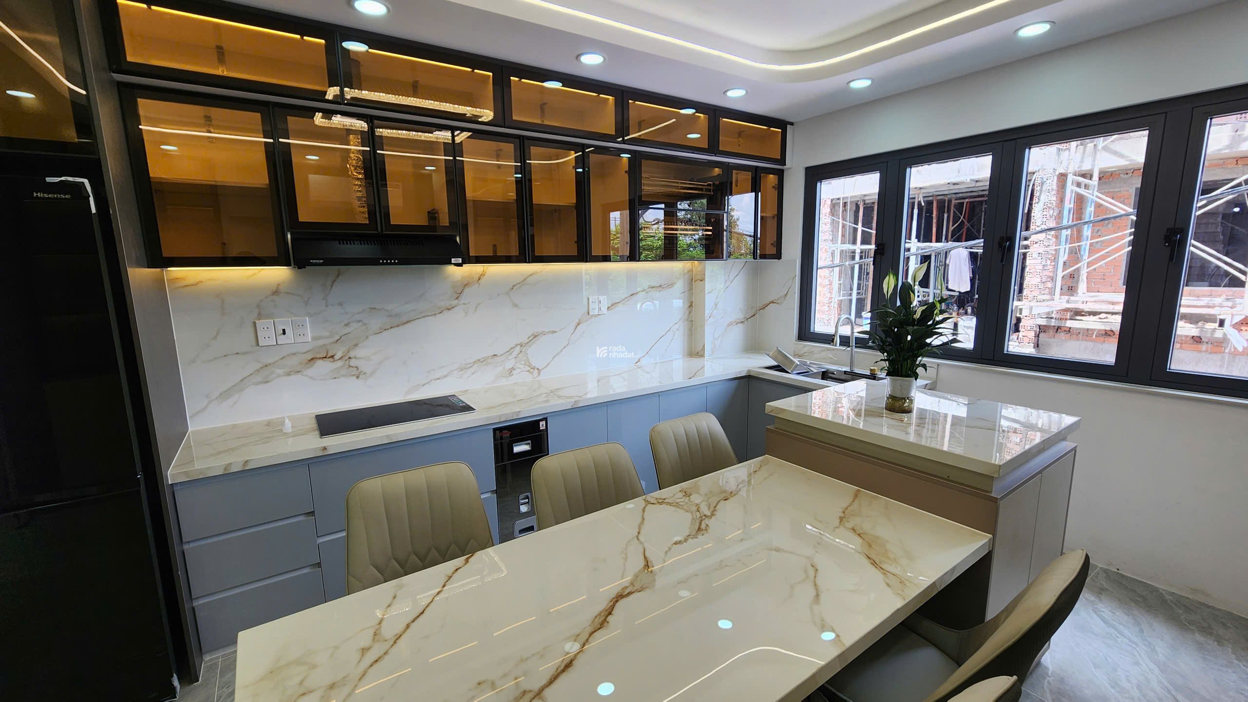 NHÀ PHỐ HIỆN ĐẠI ĐẦU DÃY 6.X TỶ - KDC CẦU ĐÔI 14 CĂN / TX25