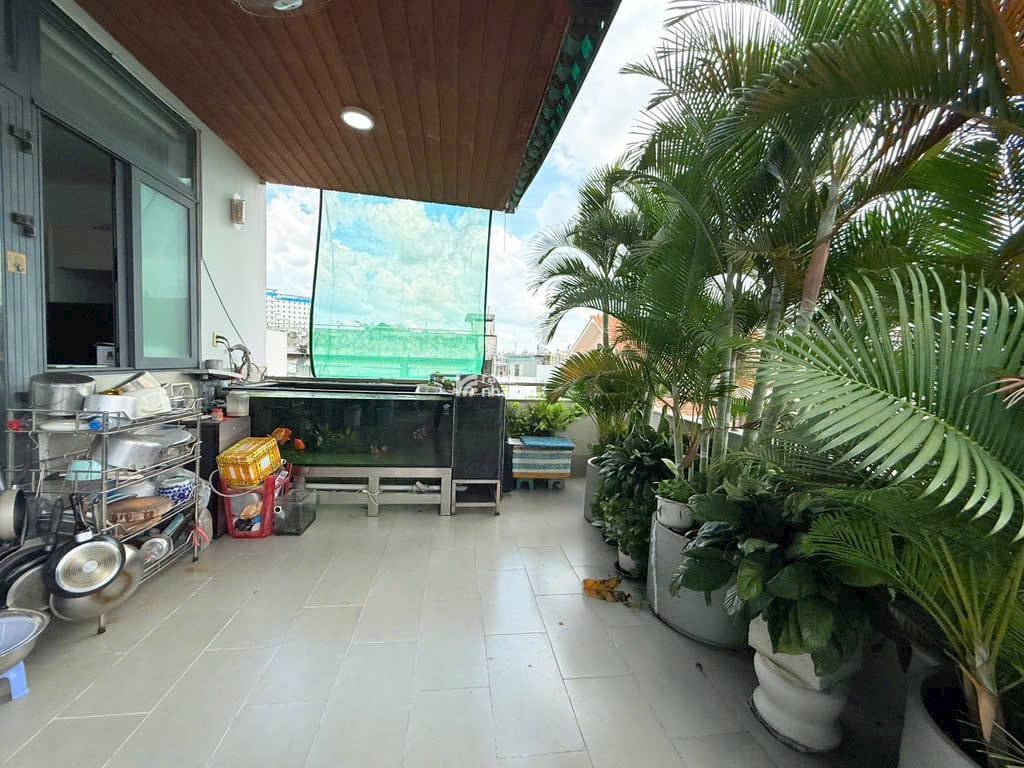 CHÍNH CHỦ BÁN GẤP NHÀ NƠ TRANG LONG HẺM Ô TÔ 5M - 102M .6 TẦNG - THANG MÁY - CÓ GARA Ô TÔ