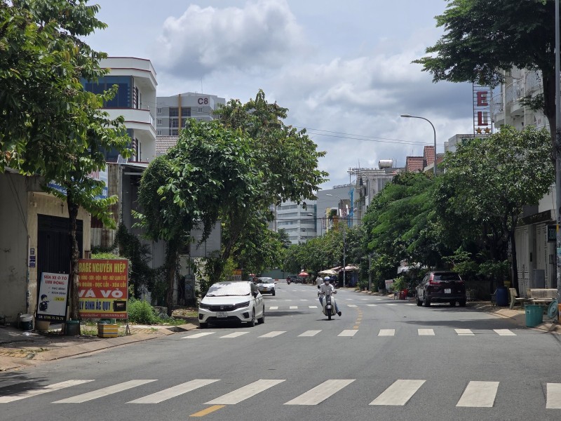 Bán đất 65m2 , Hẻm Xe Tải, Tăng Nhơn Phú A Q.9 - TĐ. Giá Nhỉnh 4 tỷ