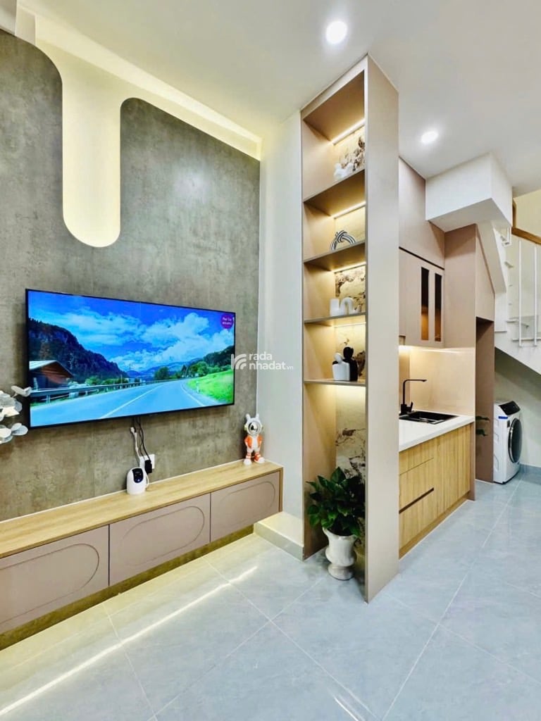 SÁT Q1. HẺM XE HƠI XÔ VIẾT NGHỆ TĨNH, BÌNH THẠNH, 2 TẦNG Ở NGAY, GIẢM 350TR CHỈ 3.59T 